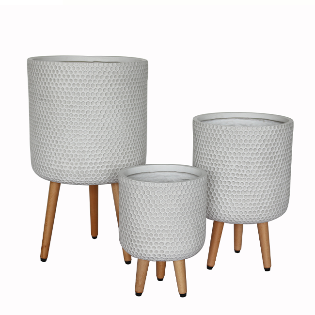 Lincoln Tripod White