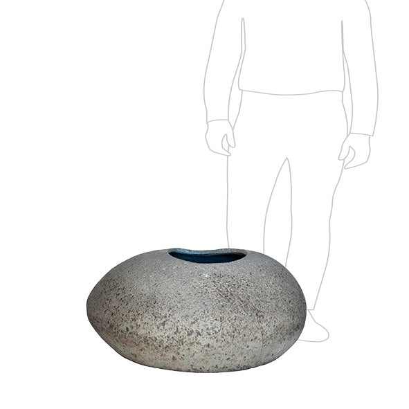 Metrolite Boulder Planter