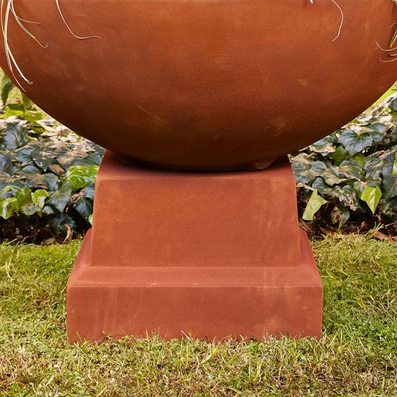 Adva Pedestal Iron Rust