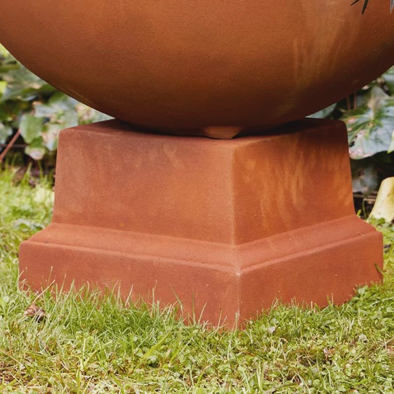 Adva Pedestal Iron Rust