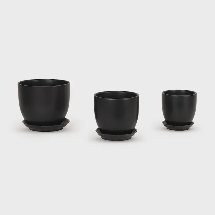 Tulip Pot Matte Black