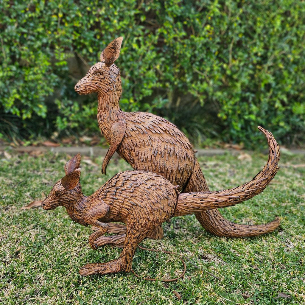 Mama Kangaroo